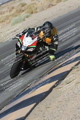 media/Sep-20-2025-Race Pace (Sat) [[d4e1b33f4d]]/Non Verified/Turn 4 Inside (8am)/